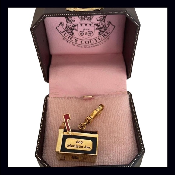 Juicy Couture Mailbox Charm - Picture 6 of 14